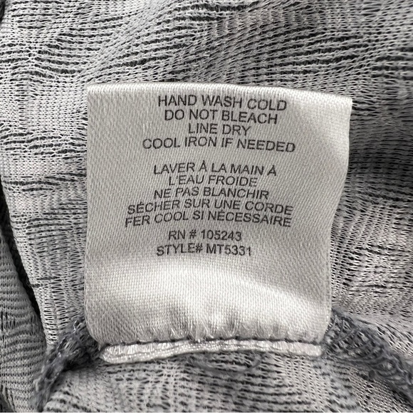 MEDIUM BOBEAU GREY FLORAL LACE LOOK FABRIC STRETCH  LONG SLEEVE TOP SWEATSHIRT - Picture 8 of 9